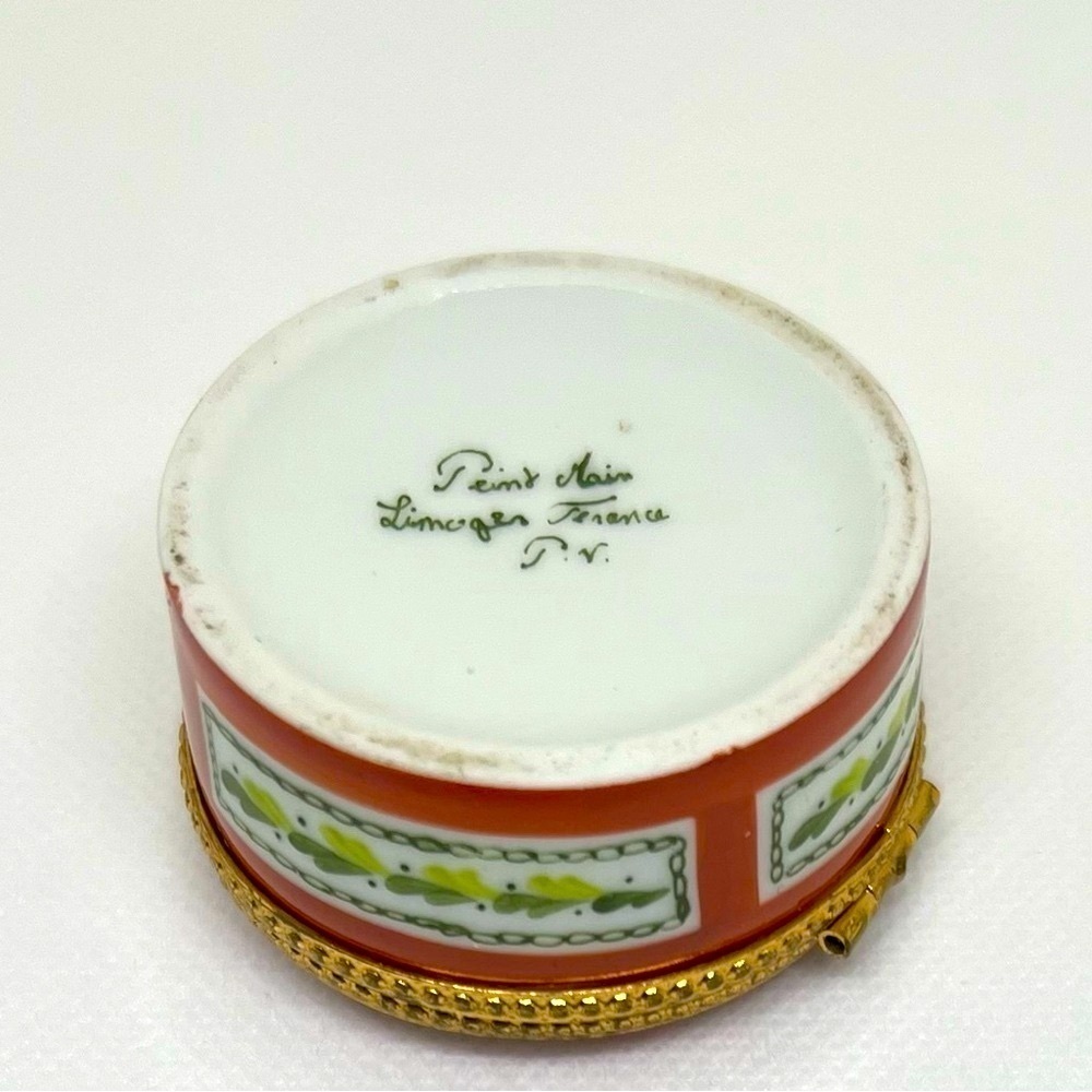 Classic Limoges Box - Picture 9 of 12
